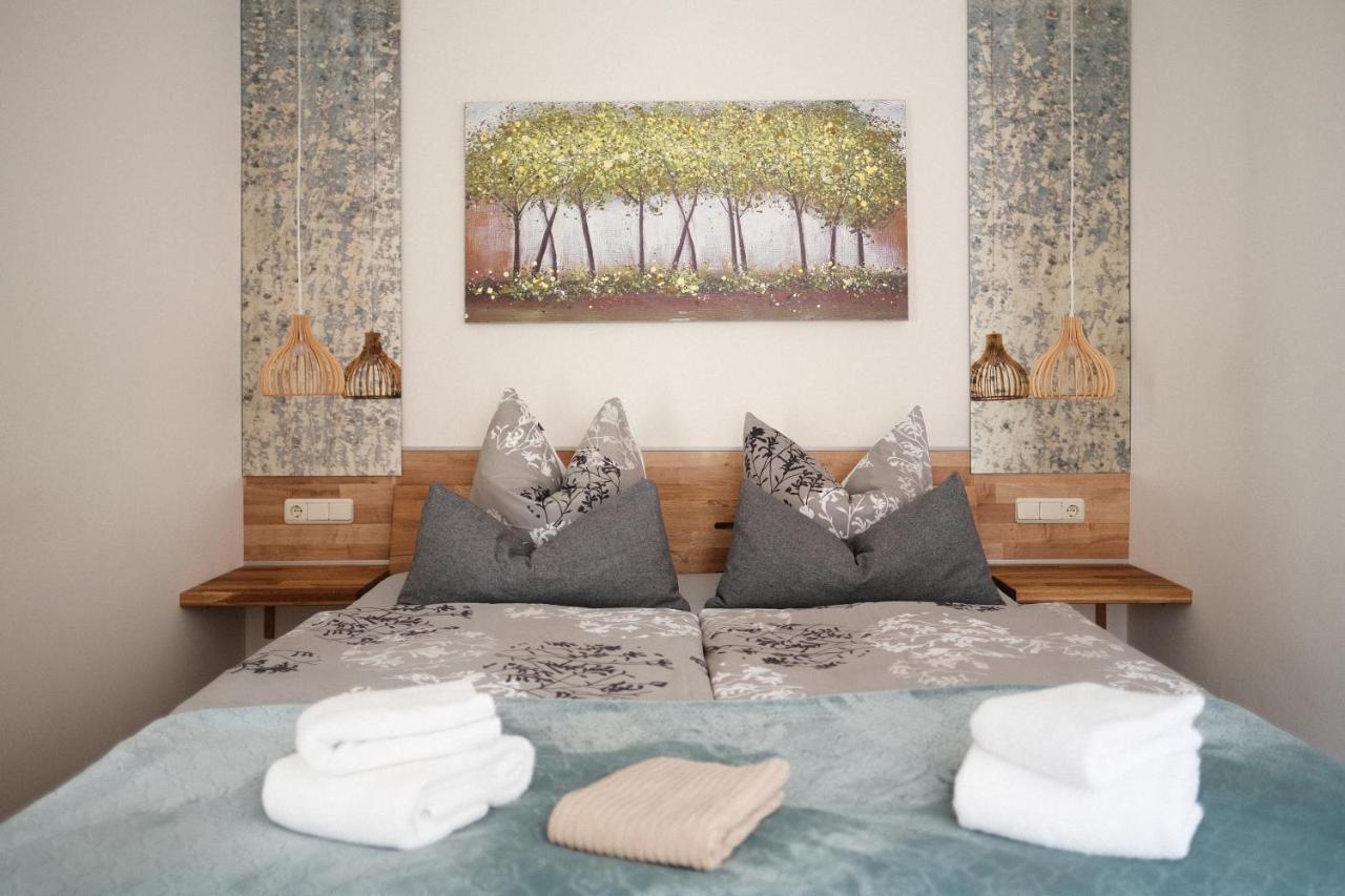 Apartments zur alten Konditorei Schwerin  Buitenkant foto
