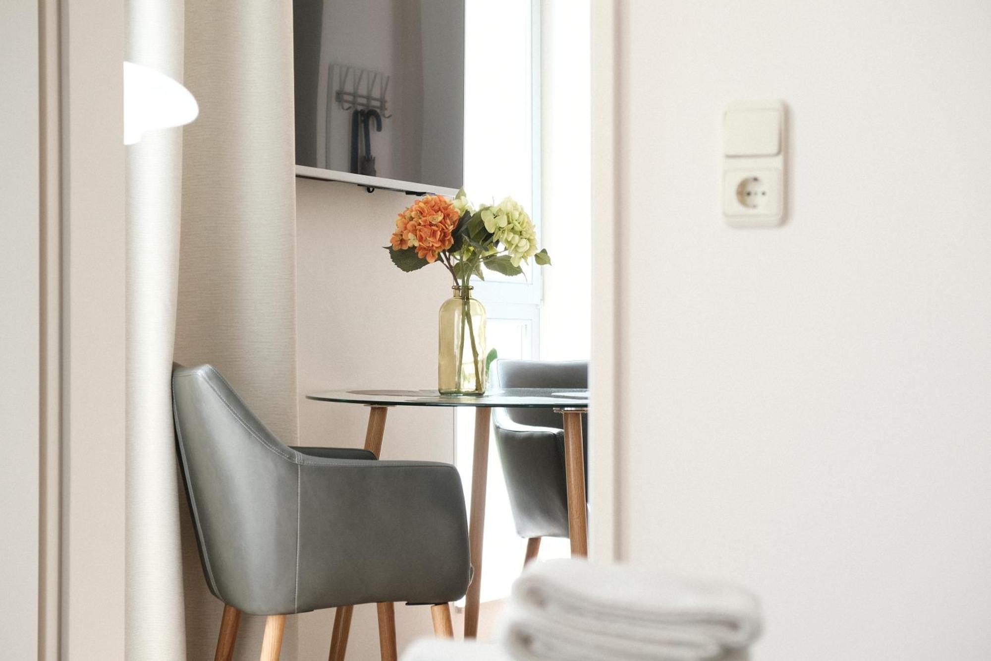 Apartments zur alten Konditorei Schwerin  Kamer foto